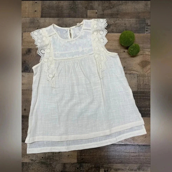 Blossom Boutique Tops - Ivory Woven Sleeveless Top
